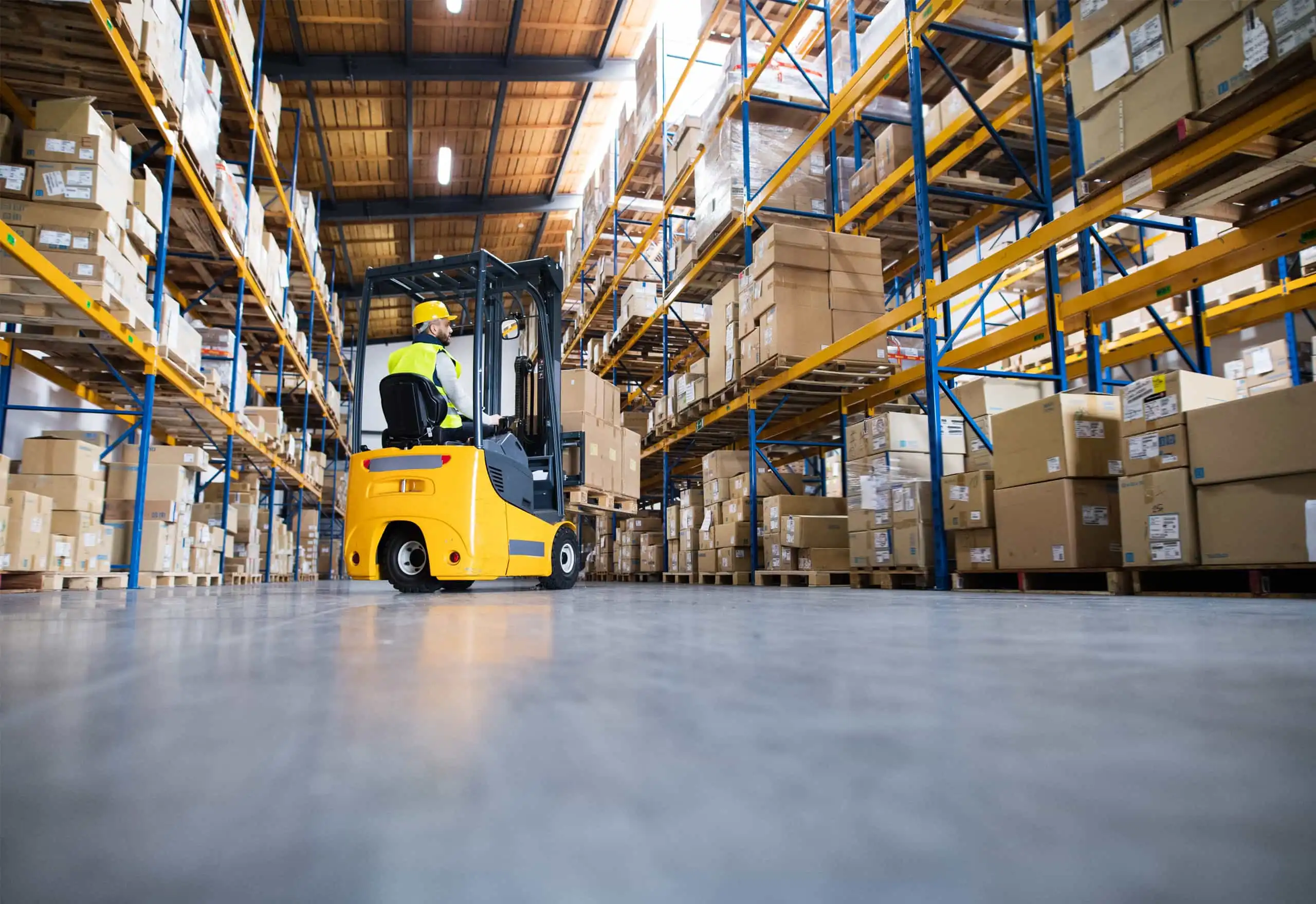 Improving Efficiency And Minimizing Costs In The Modern Warehouse Training Course
